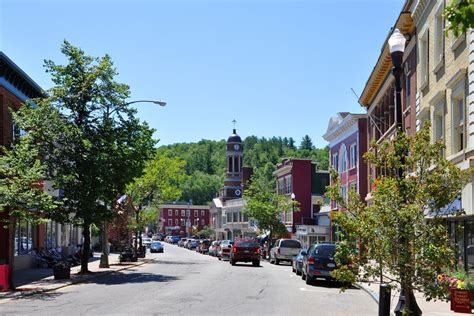 Things To Do In Saranac Lake Complete Guide To One Of New York S