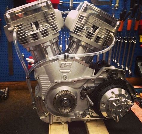 Who Makes Harley Davidson Engines