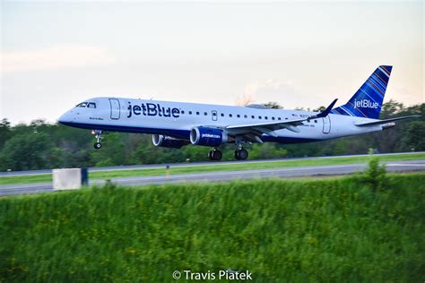 Jetblue Airways Embraer Erj Ar N Jb Buffalo Niaga Flickr