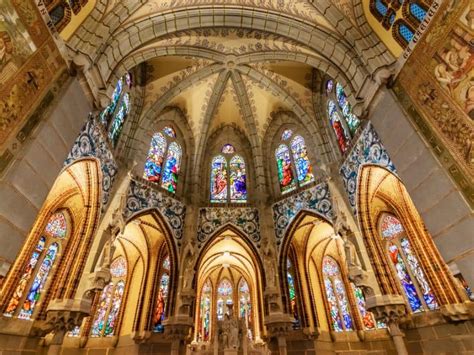Discover Episcopal Palace Of Astorga Gaudís Architectural Gem