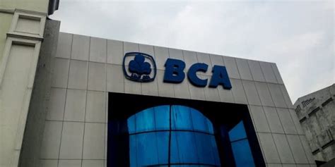 Bca Weekend Banking Jakarta Kenyamanaan Bertransaksi Di Akhir Pekan