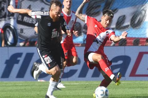 Riestra le ganó a Deportivo Maipú y ascendió a la Primera División