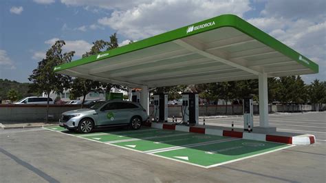 Iberdrola Y El Coche Eléctrico 10 Puntos Nuevos De Recarga Al Día Y 7 000 Puestos Ya Operativos