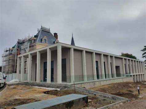 A Ecully lInstitut Paul Bocuse cest désormais la vie 2 châteaux