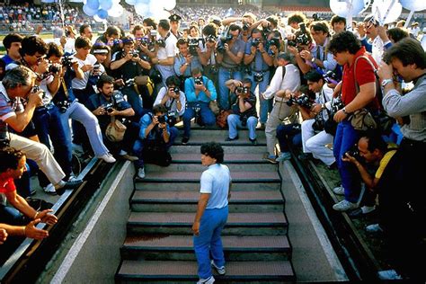 Liberan Las Primeras Imágenes Del Nuevo Documental De Diego Maradona