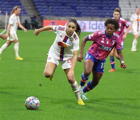 Football OL Féminin voici venu le temps des matchs couperet