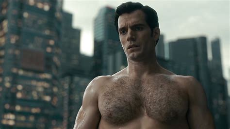 Henry Cavill Ya Negocia Con Warner Bros Su Regreso Como Superman