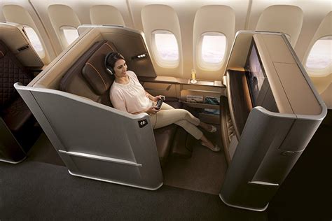 18 Most Luxurious Airlines In The World For A High Class Flight 2025