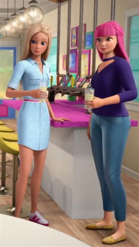 Barbie Dreamhouse Adventures Virtually Famous Barbie Roberts And Daisy