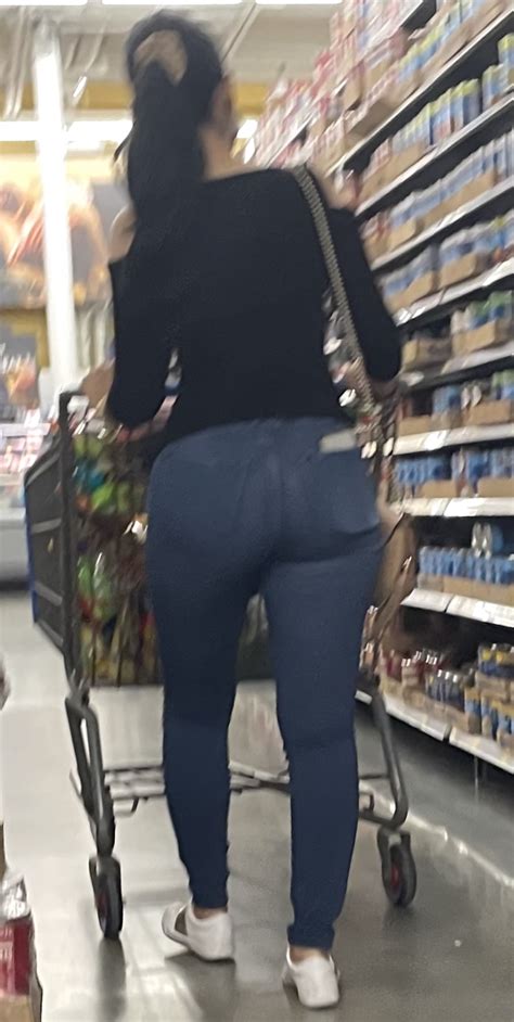 That Ass Almost Made Me Ask Her To Fuck Tight Jeans Forum