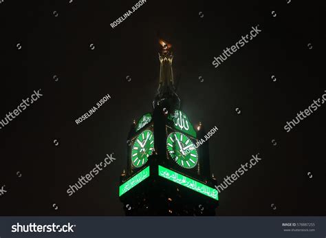 2 Largest Clock Face By Makkah Clock Tower Images, Stock Photos, 3D ...