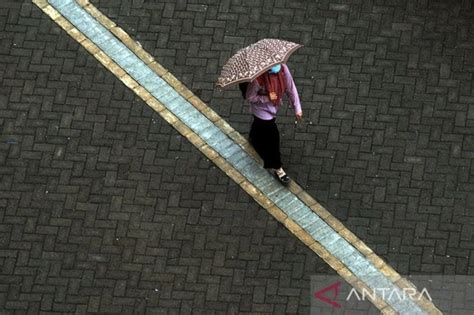 BMKG Prakirakan Bandung Dan Kota Kota Di Indonesia Berawan Hingga Hujan