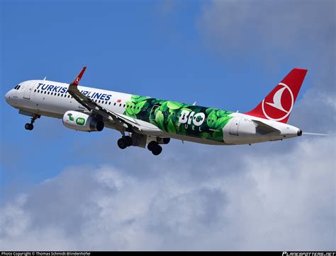 Tc Jsu Turkish Airlines Airbus A Wl Photo By Thomas Schmidt