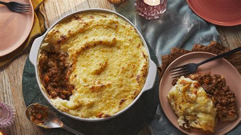 Slow Cooker Cottage Pie Recipe Bbc Food