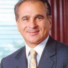 buffalo wings and rings ceo net worth