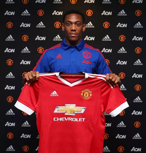 Anthony Martial Signs For Manchester United Irish Mirror Online