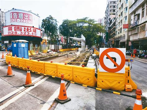 輕軌大順路通車後 10路口擬開放左轉 高屏離島 地方 聯合新聞網