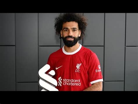 Salah Wins October Player Of The Month Award Standardchartered YouTube