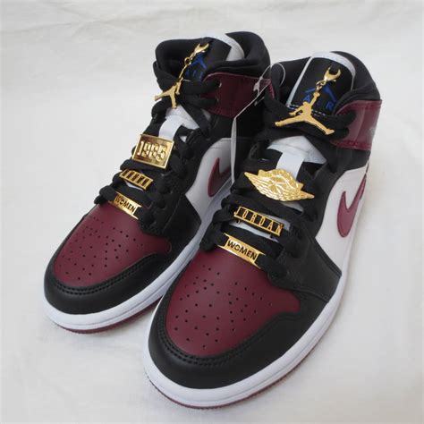 Yahoo オークション NIKE AIR JORDAN1 MID SE BLACK DARK BEETROOT W