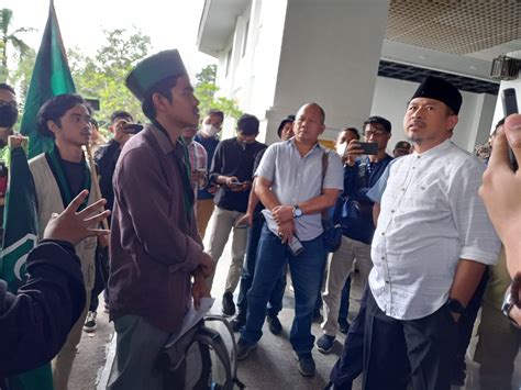 Rokok Ilegal Masih Marak Begini Kata Ketua DPRD Batam News