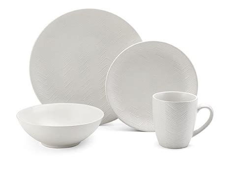 Mikasa 16PC Dinnerware Set - Matte White