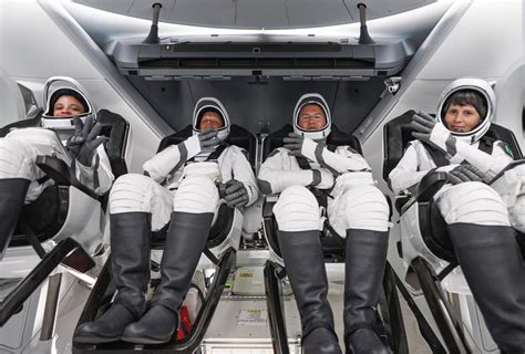 Heres How To Watch Spacex Crew 4 Astronauts Return To Earth Us Today