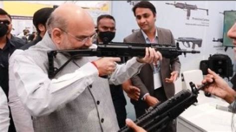 Amit Shahs Bhopal Visit Amit Shahs Roadshow Muslim Sisters