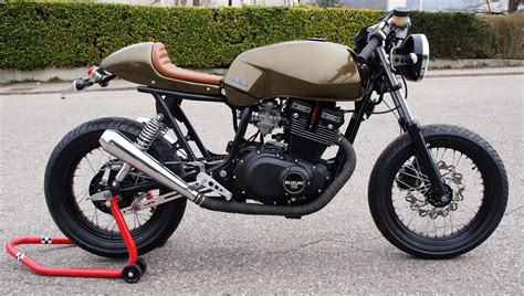 Special Suzuki una café racer da 2 000 euro