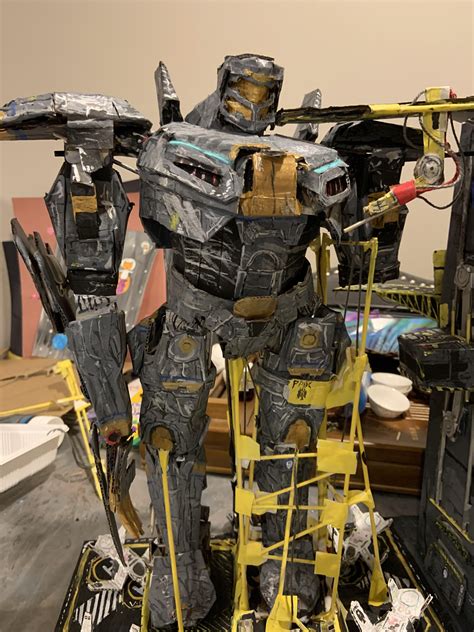 Cardboard Stiker Eureka Diorama Is Finally Completed Rpacificrim