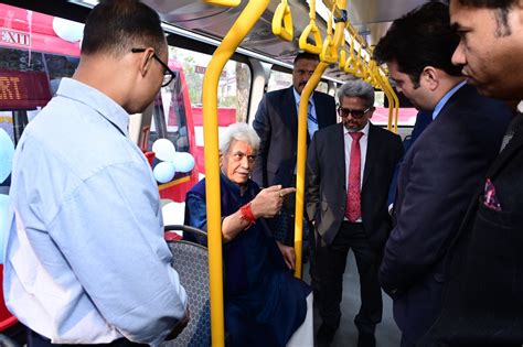 Lt Governor Launches Srinagar Smart Citys 100 Electric Buses Under