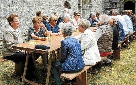 Les Fid Les Et Les Organisateurs Heureux De Se Retrouver Au Pardon De