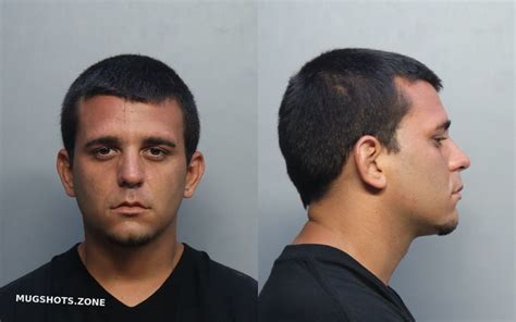 Tunidor Jonathan 10 17 2022 Miami Dade County Mugshots Zone