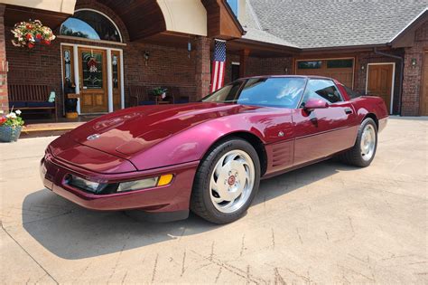 No Reserve 31k Mile 1993 Chevrolet Corvette Coupe 40th Anniversary For Sale On Bat Auctions