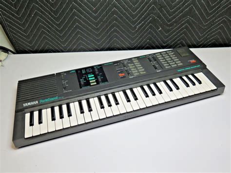 Yamaha Portasound Vss 100 Keyboard With Digital Voice Sampler Ineedths