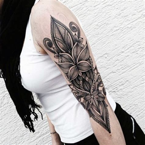 Oberarm Tattoo Inspirierende Ideen F R Frauen Und M Nner Oberarm