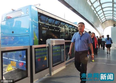 連雲港世界無車日 市民優選公交綠色出行 每日頭條