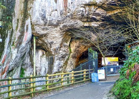 Visiting Peak Cavern (aka 'The Devil's Arse') with kids