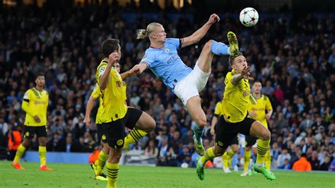 Champions League 2022 El golazo acrobático de Haaland a lo Cruyff