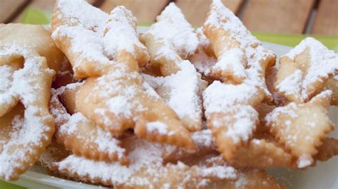 Bugnes Traditionnelles Moelleuses et Croustillantes Recette de Grand Mère