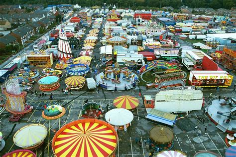 Throwback photos of Hull Fair from the late 90s and early 00s - Hull Live