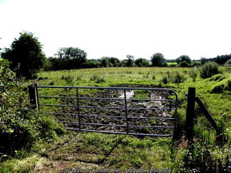 Gate To A Mucky Field Tatnadaveny Kenneth Allen Cc By Sa