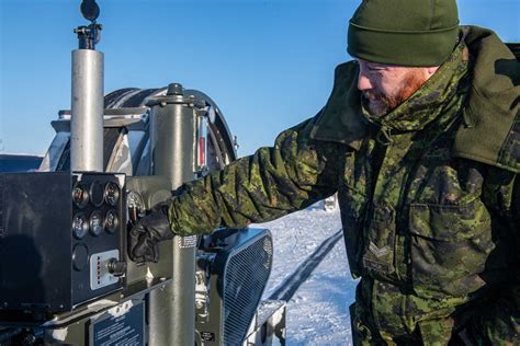 Rcaf Operations On Twitter Techtuesday Day And Night Rcaf Arc