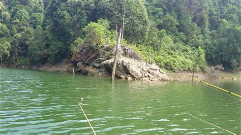 Mancing Di Bendungan Plta Rantau Berangin Perbatasan Riau Sumbar