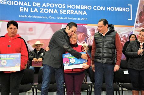 El Gobernador Pancho Dom Nguez Entrega Apoyos Del Programa Hombro Con