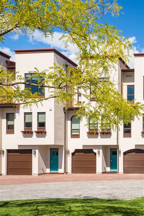 Los Angeles Property Management Company | PMI County Line