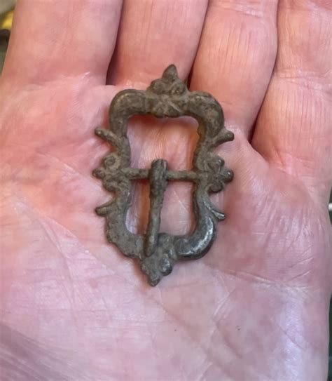 A Stunning Little 17th Century Buckle Found Metal Detecting Swing Beep Dig Repeat