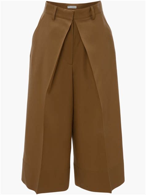 Pleat Front Wide Leg Cropped Trousers In Brown Jw Anderson