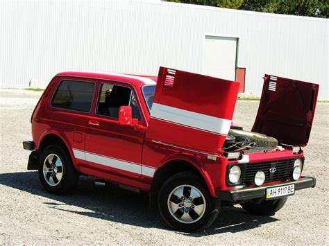 GRAUÇÁ 4x4 Offroad Lada Niva Lada Niva Capô abertura criativa