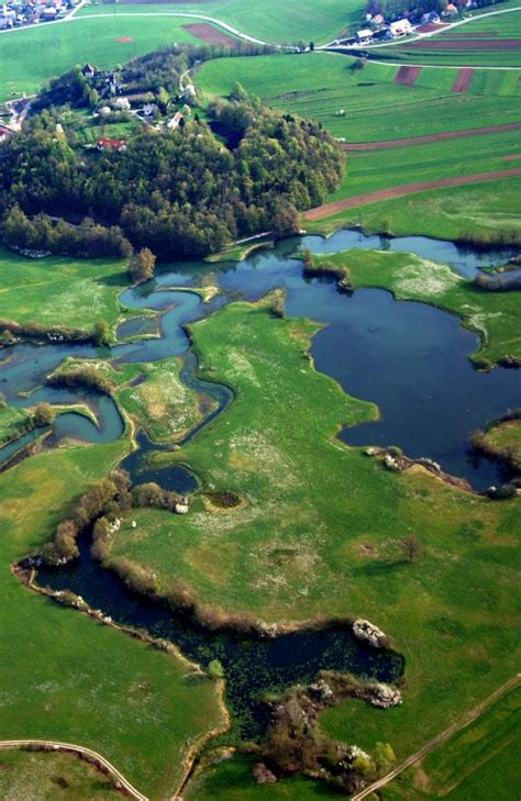 Zavarovano Obmo Je Radensko Polje Krajinski Park