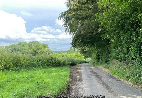 Southwood Road Passing Applesome Wood Mr Ignavy Cc By Sa 2 0